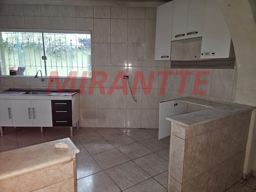 Sobrado de 213m² com 3 quartos em Jardim Santa Clara