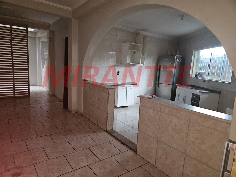 Sobrado de 213m² com 3 quartos em Jardim Santa Clara