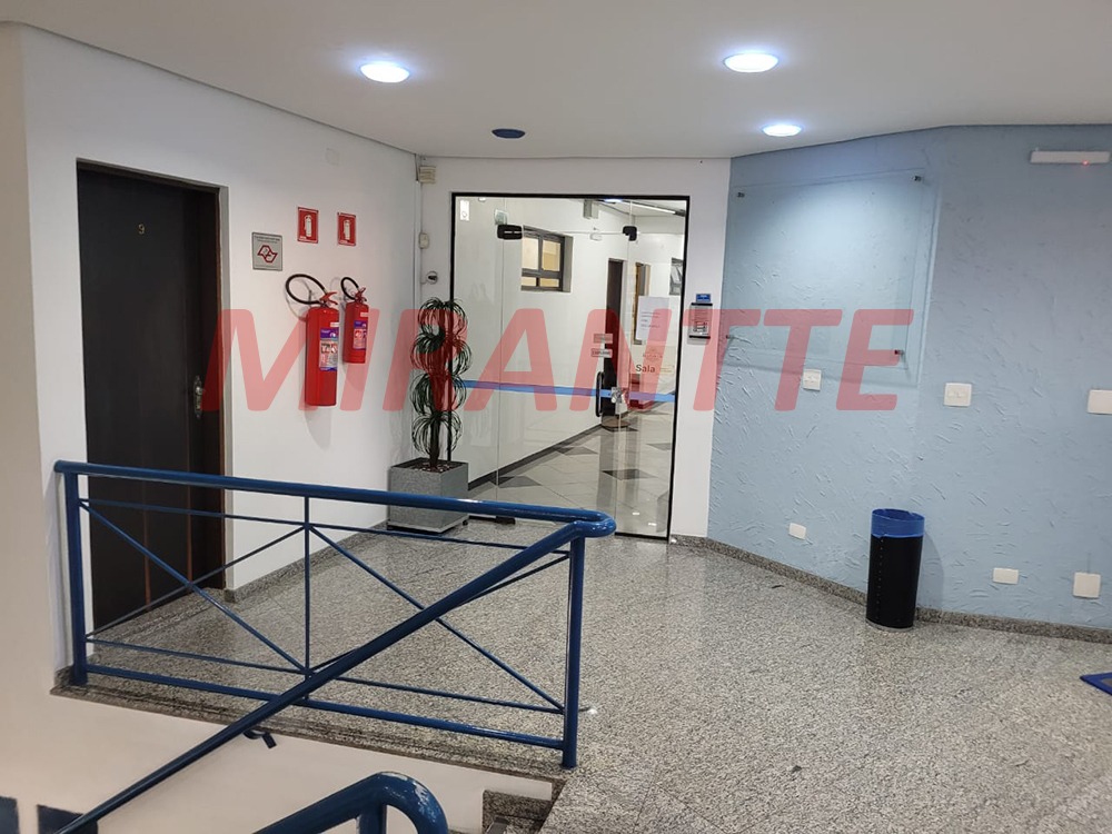 Conjunto comercial de 100m² em Centro