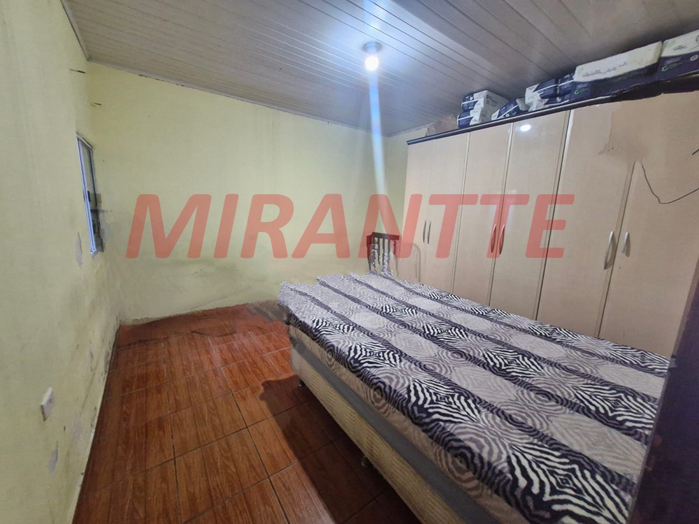 Casa terrea de 500m² com 3 quartos em Vila Gustavo