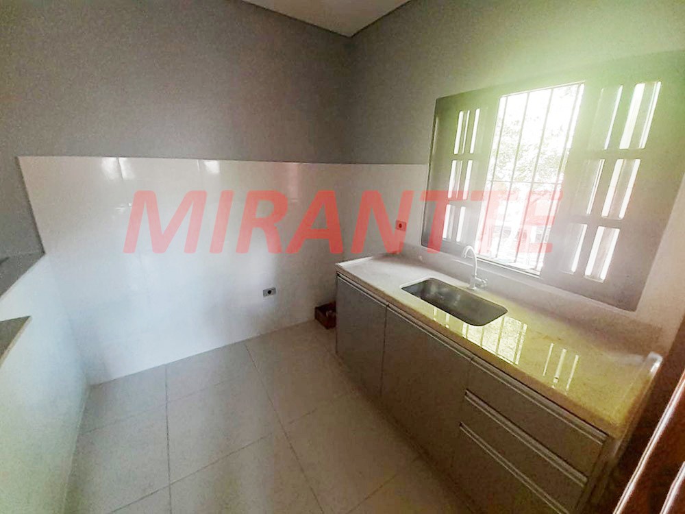 Terreno de 425m² em Vila Mazzei
