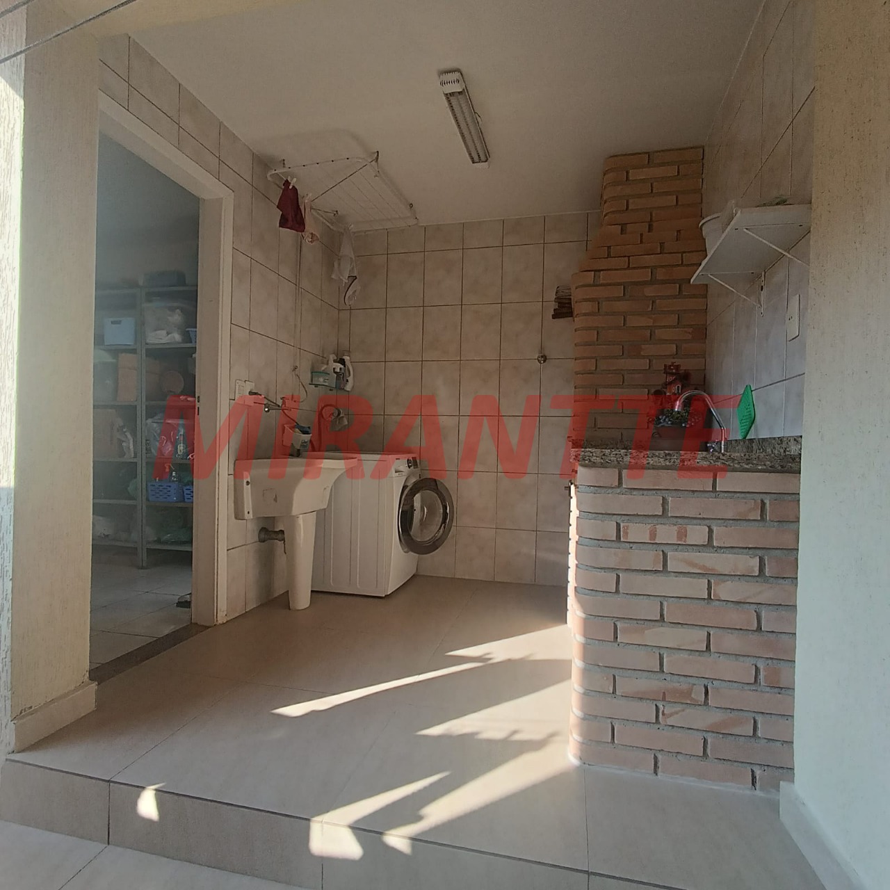 Casa terrea de 185m² com 3 quartos em Jardim Virginia Bianca