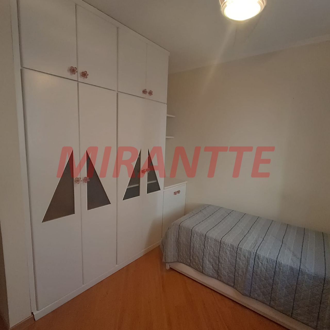 Casa terrea de 185m² com 3 quartos em Jardim Virginia Bianca