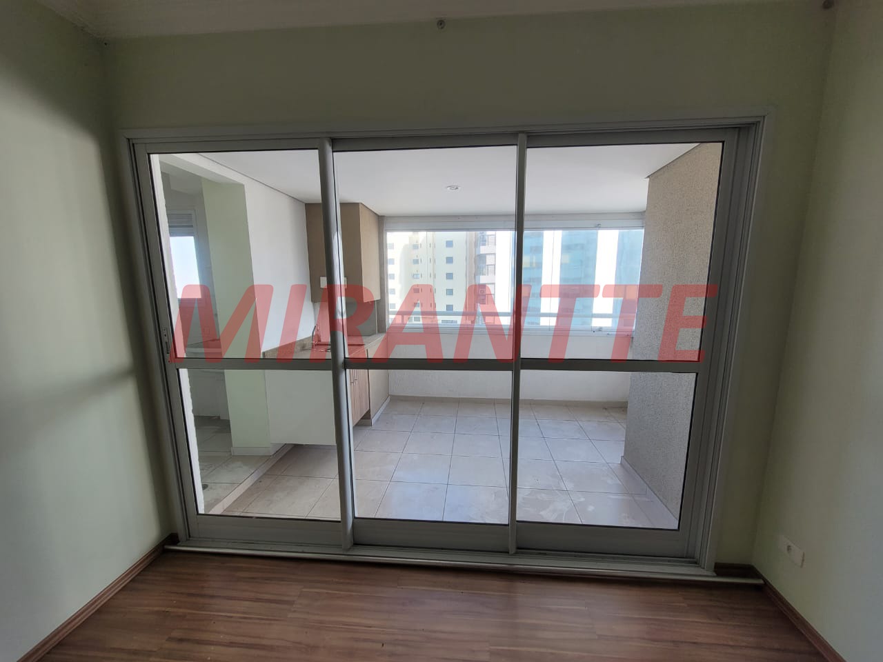 Apartamento de 77m² com 2 quartos em Santana