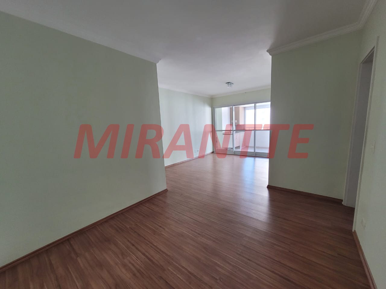 Apartamento de 77m² com 2 quartos em Santana