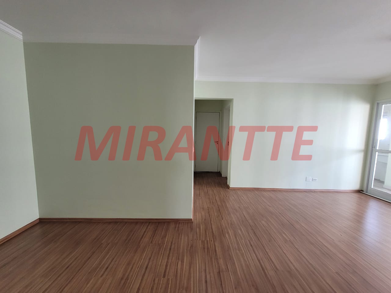 Apartamento de 77m² com 2 quartos em Santana