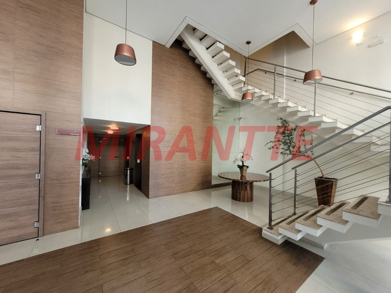 Apartamento de 77m² com 2 quartos em Santana
