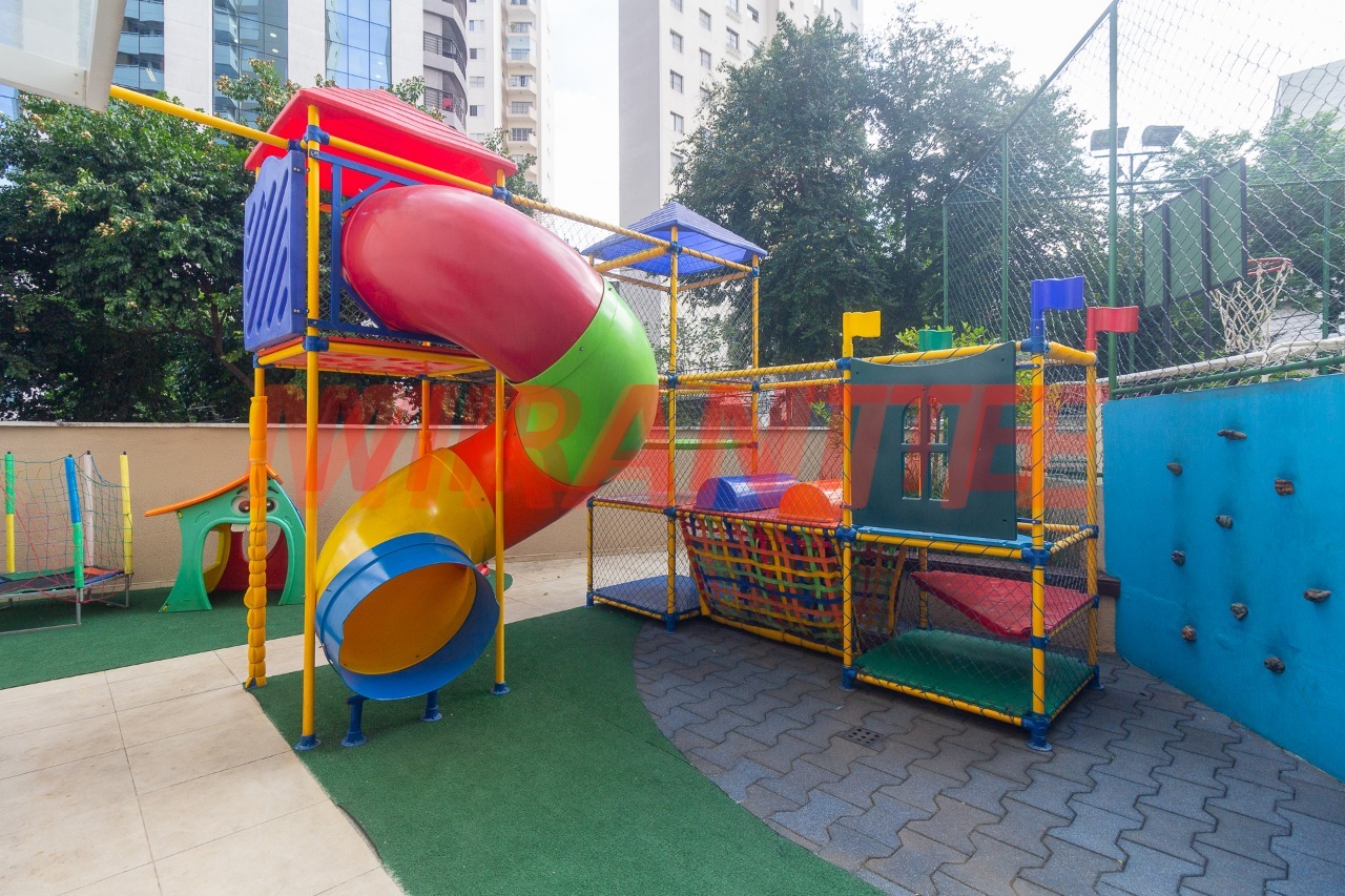 Apartamento de 77m² com 2 quartos em Santana