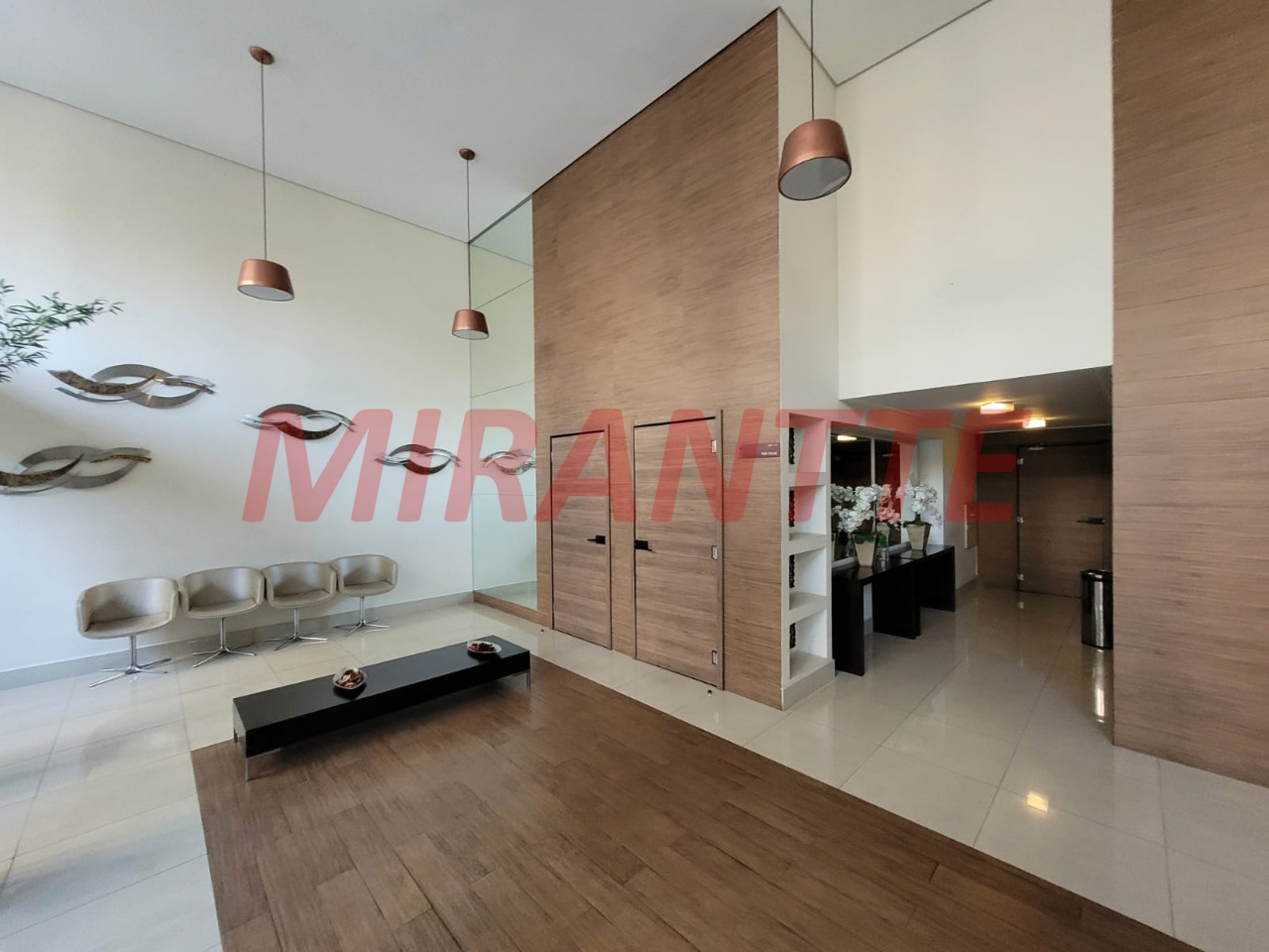 Apartamento de 77m² com 2 quartos em Santana
