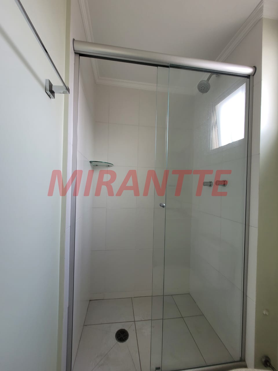 Apartamento de 77m² com 2 quartos em Santana