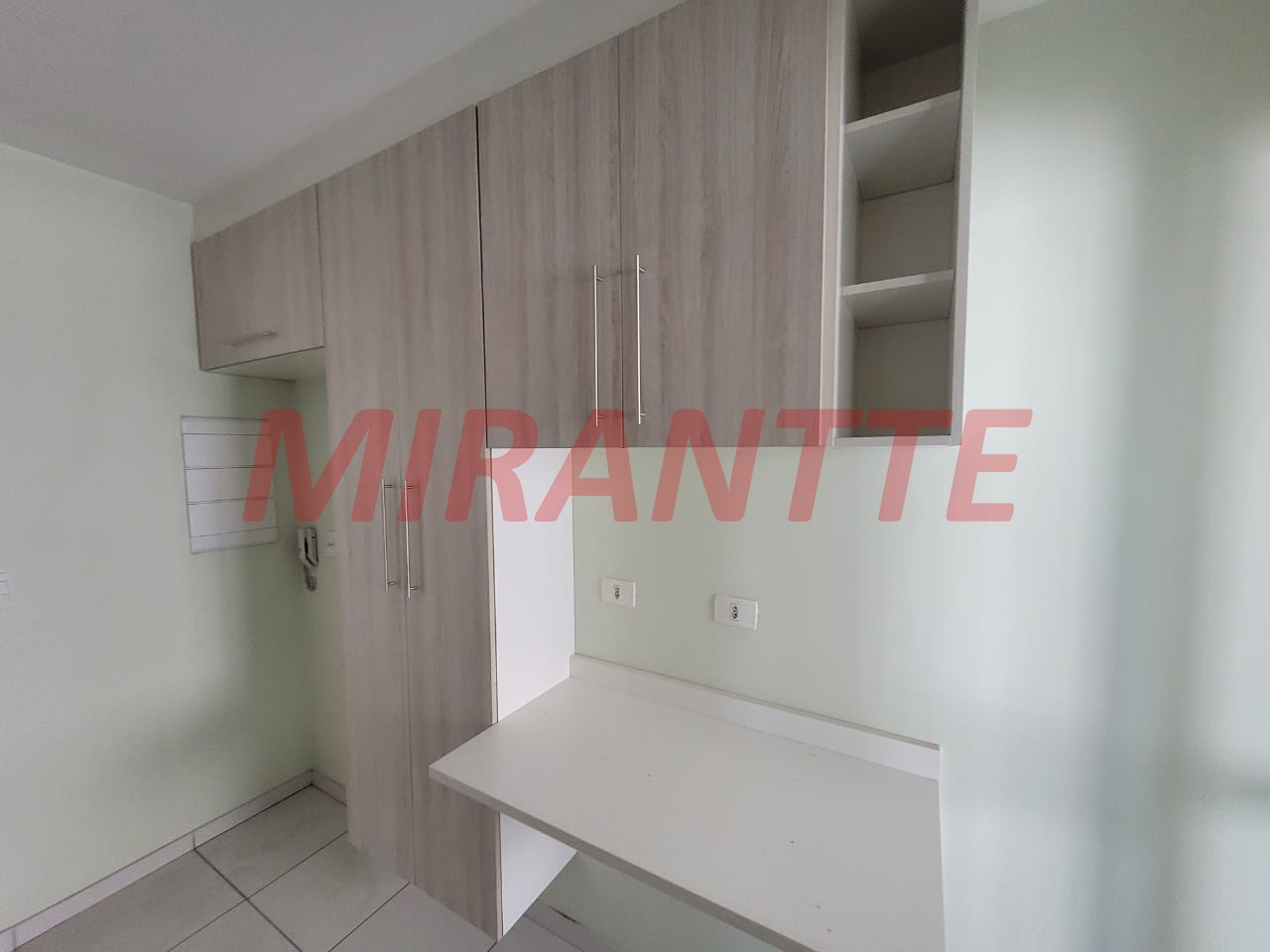 Apartamento de 77m² com 2 quartos em Santana