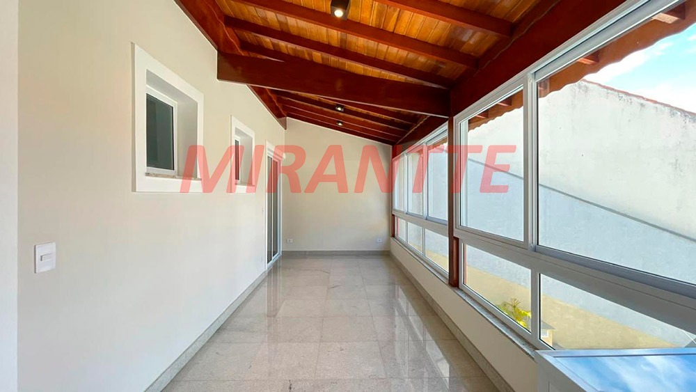 Sobrado de 229m² com 2 quartos em Bortolândia