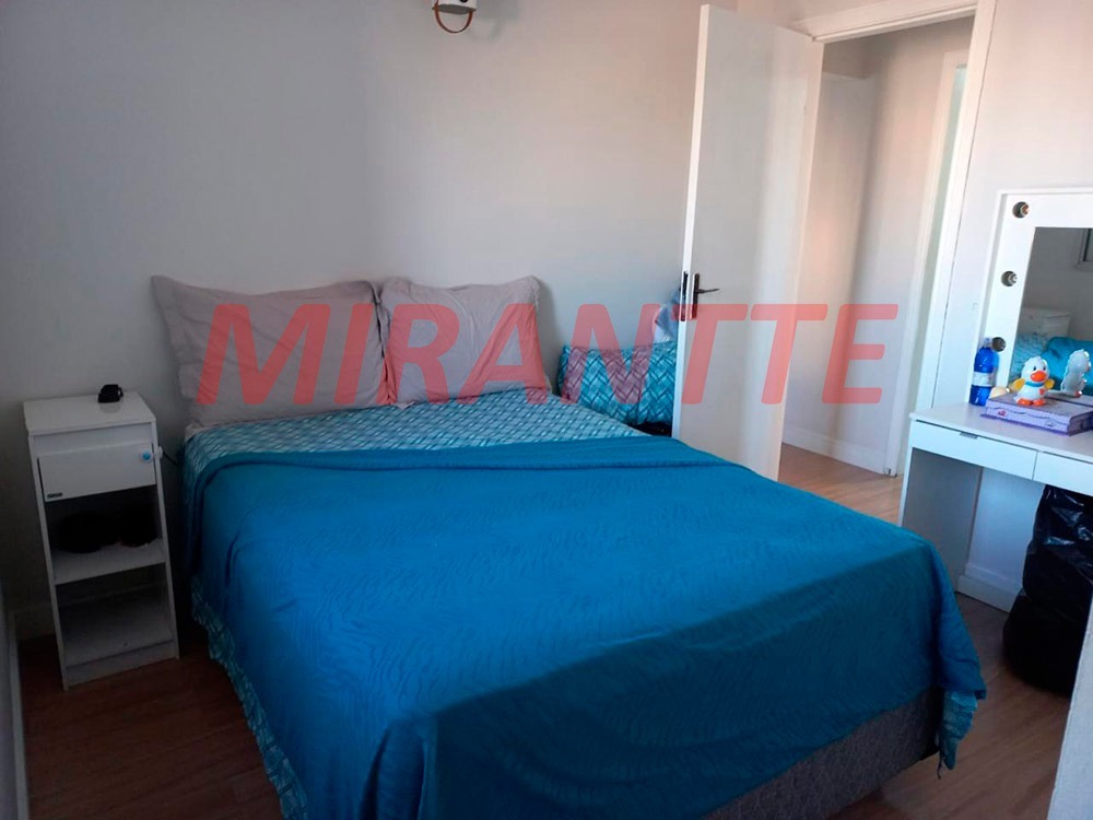 Apartamento de 79m² com 3 quartos em Santana