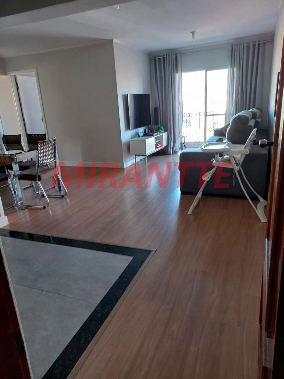 Apartamento de 79m² com 3 quartos em Santana