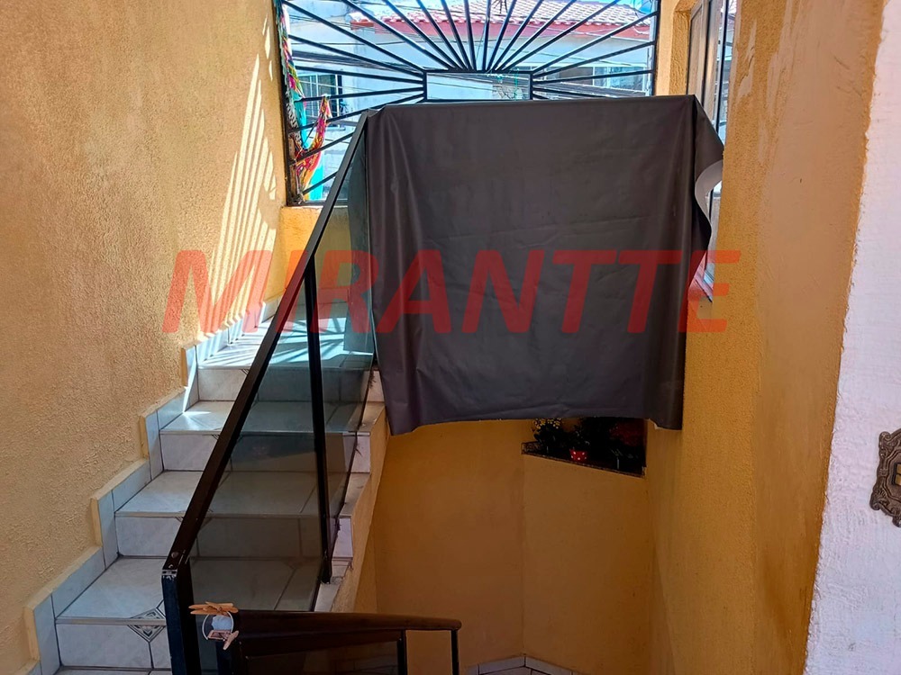 Sobrado de 192m² com 2 quartos em Imirim