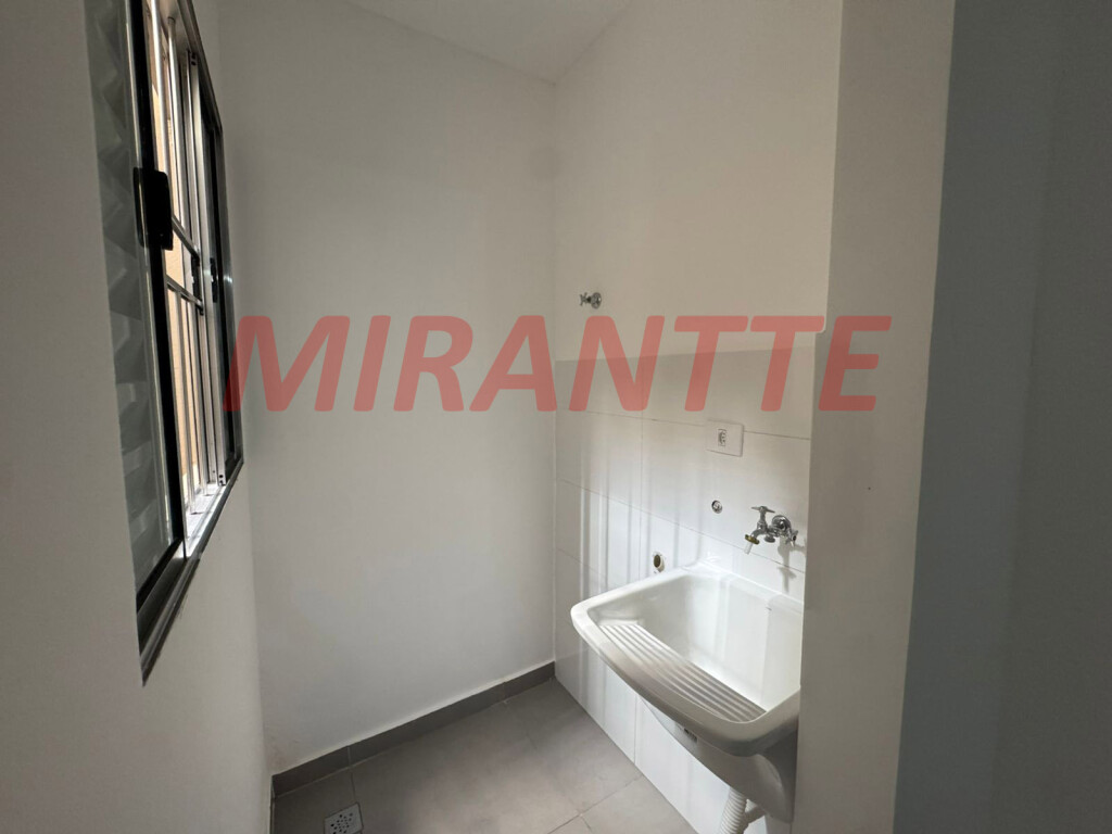 Apartamento de 41m² com 2 quartos em Vila Nova Cachoeirinha