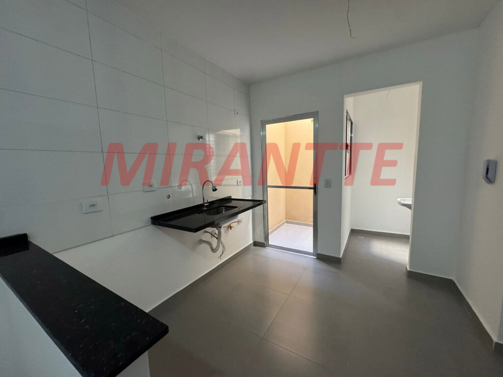 Apartamento de 41m² com 2 quartos em Vila Nova Cachoeirinha