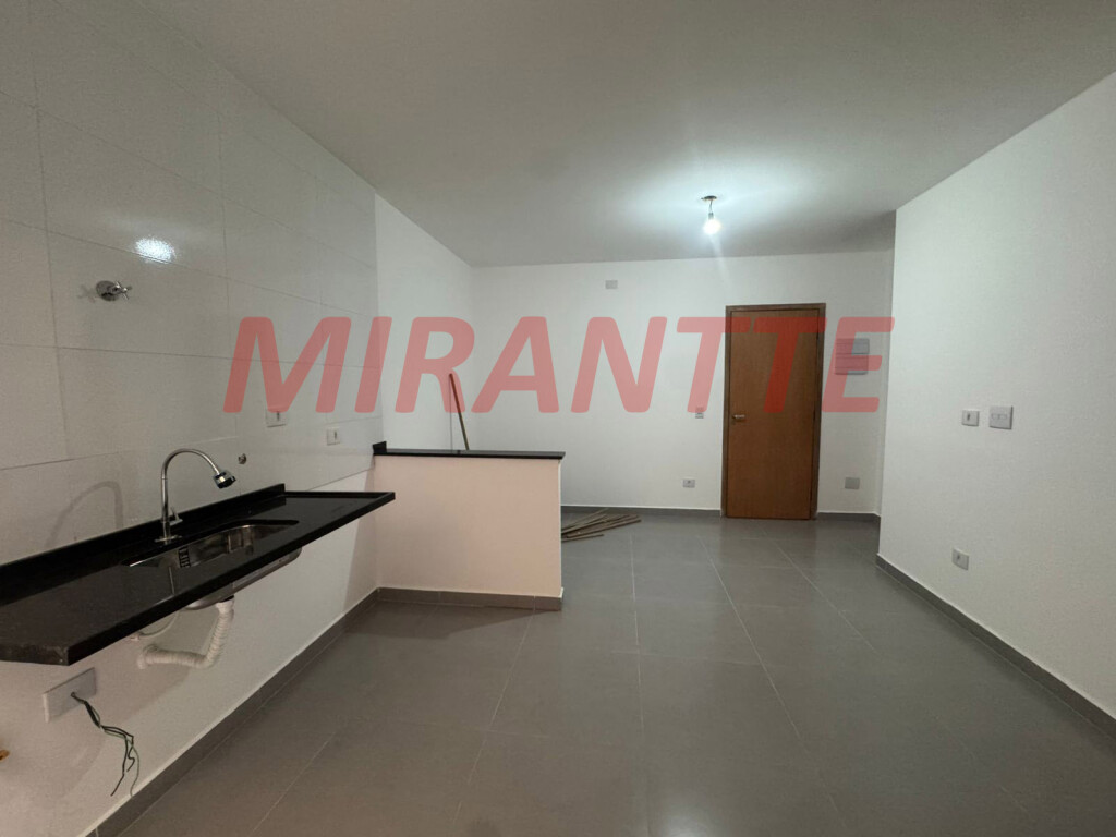 Apartamento de 41m² com 2 quartos em Vila Nova Cachoeirinha