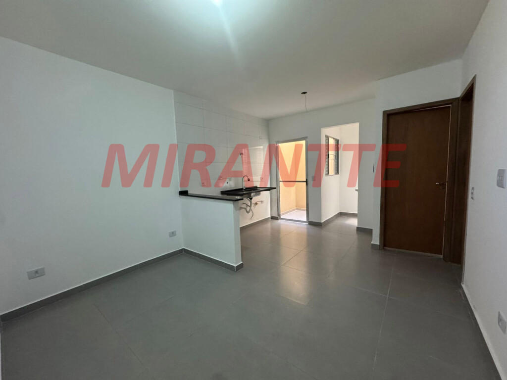 Apartamento de 41m² com 2 quartos em Vila Nova Cachoeirinha