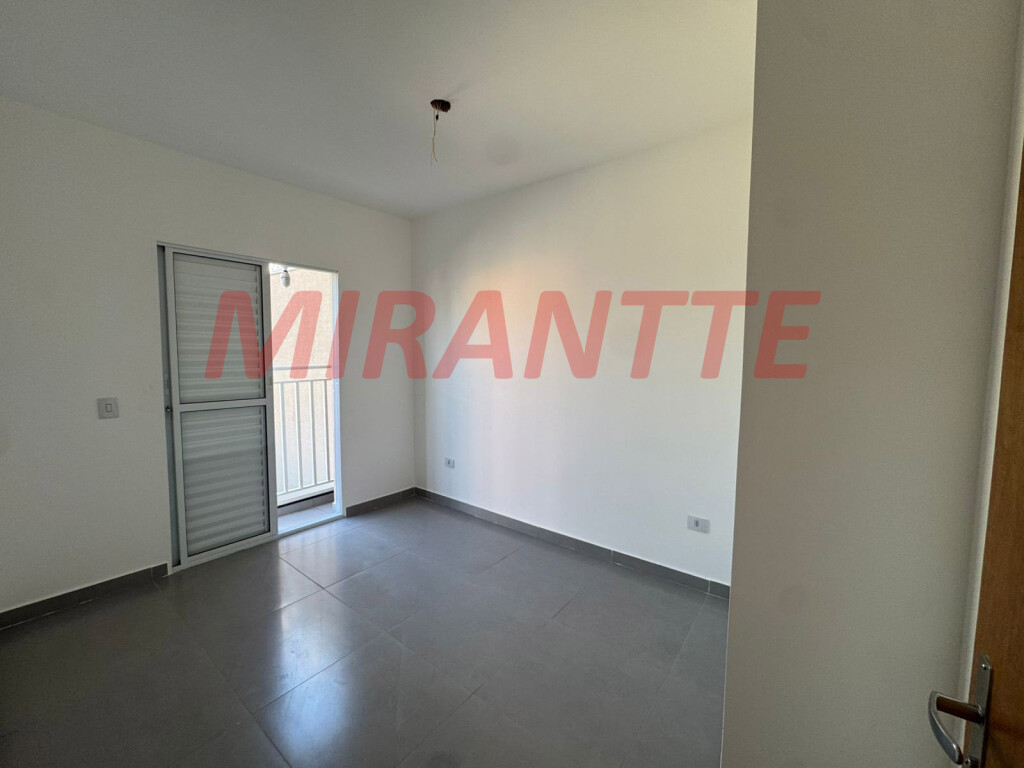 Apartamento de 44m² com 2 quartos em Vila Nova Cachoeirinha