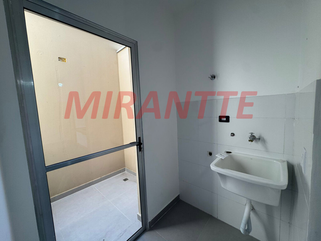 Apartamento de 44m² com 2 quartos em Vila Nova Cachoeirinha