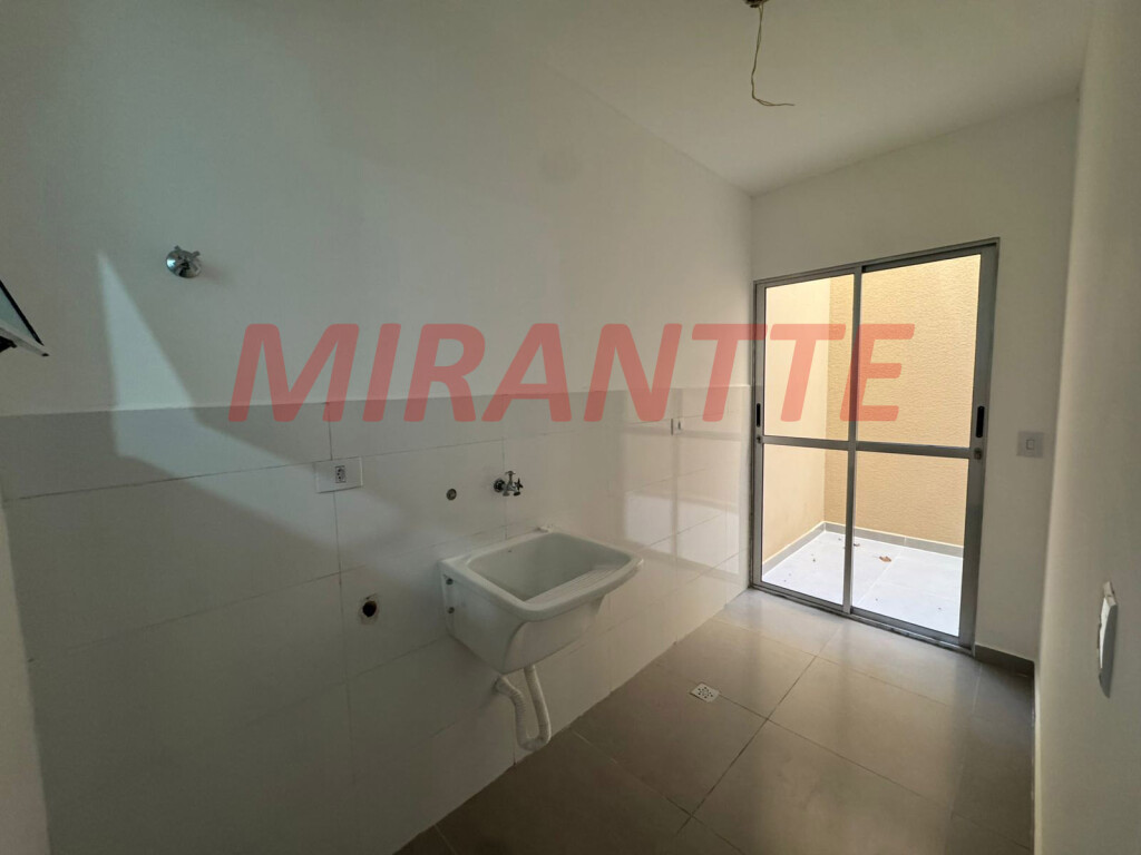 Apartamento de 44m² com 2 quartos em Vila Nova Cachoeirinha