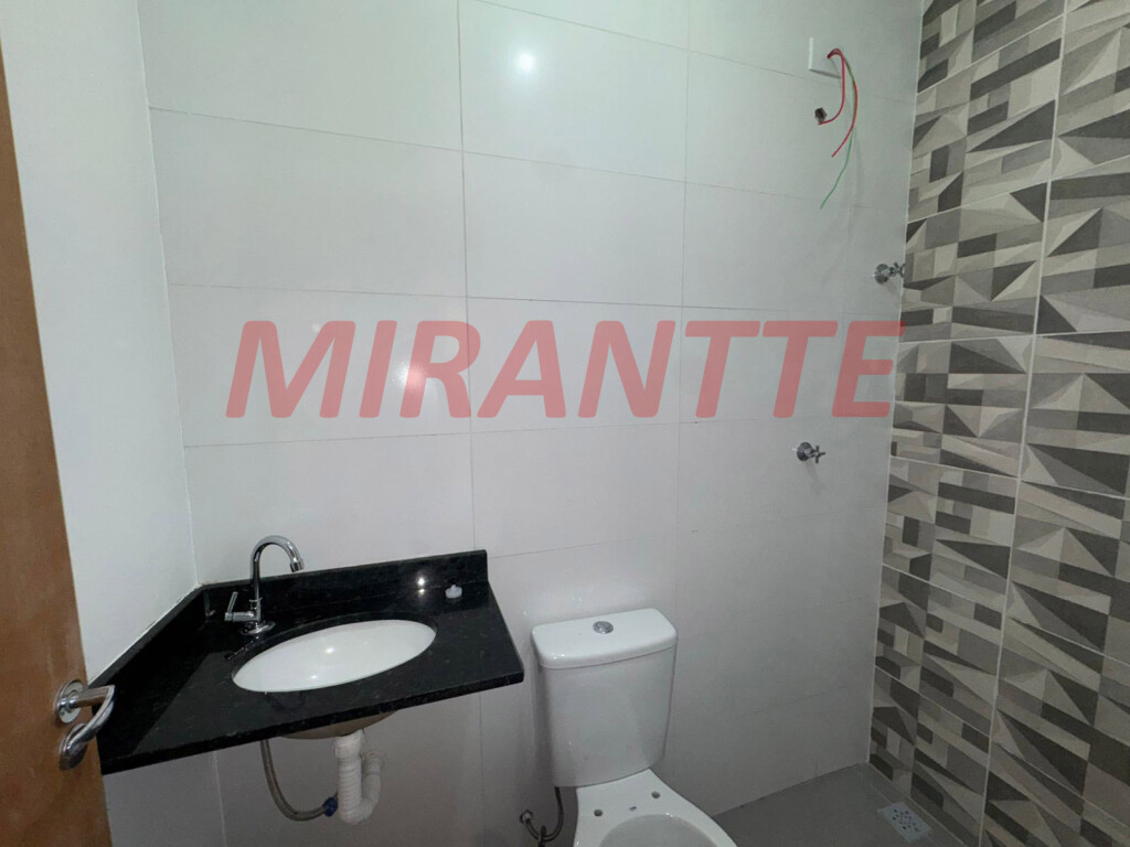 Apartamento de 44m² com 2 quartos em Vila Nova Cachoeirinha