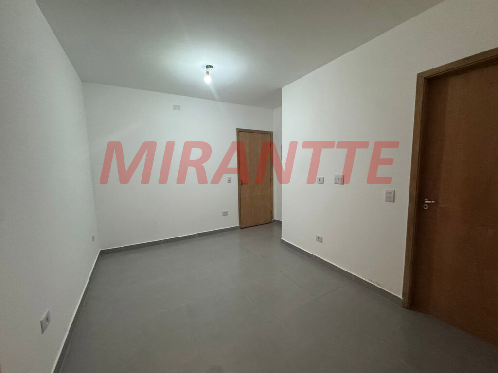Apartamento de 44m² com 2 quartos em Vila Nova Cachoeirinha