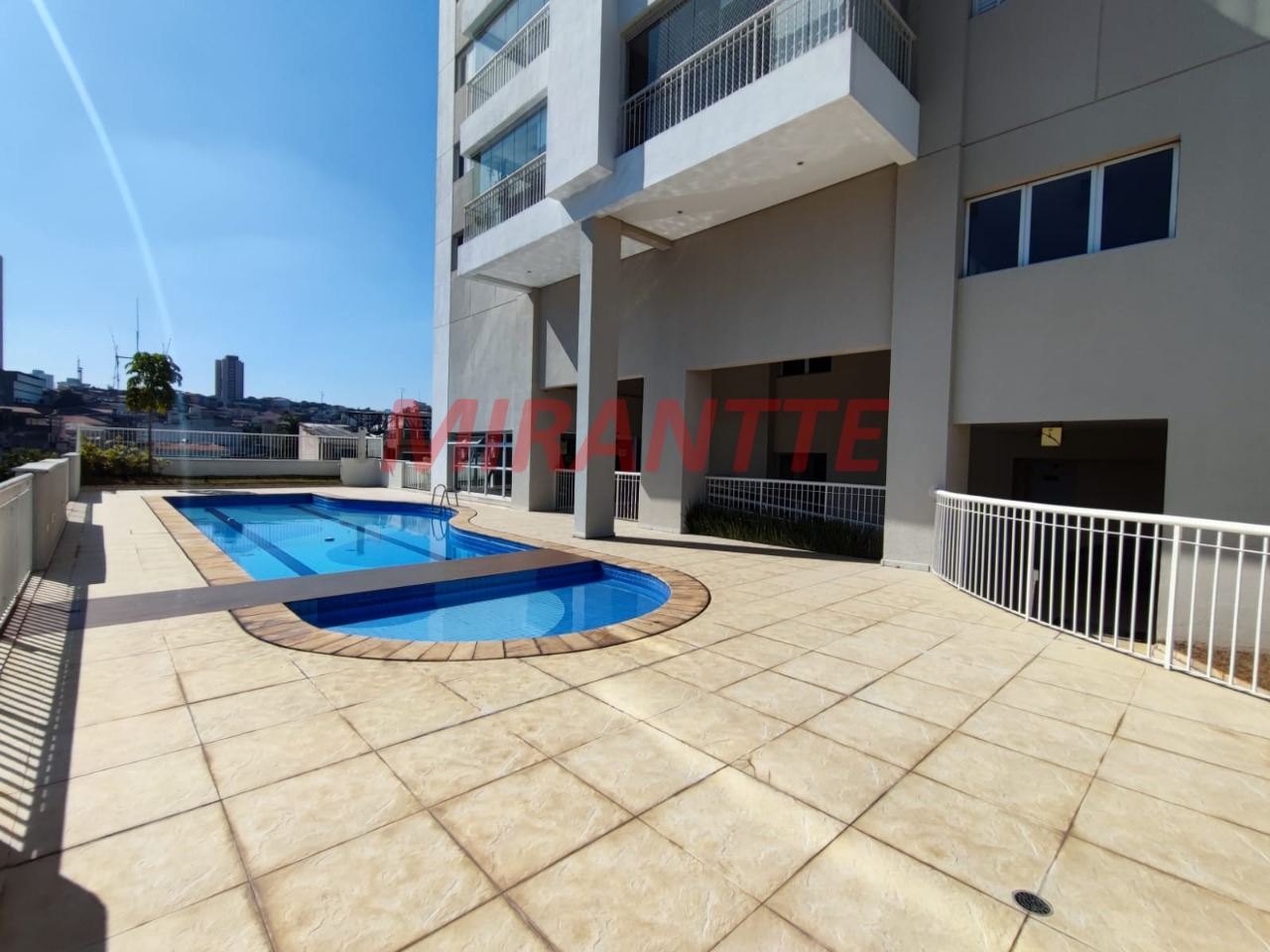 Apartamento de 70m² com 3 quartos em Moinho Velho