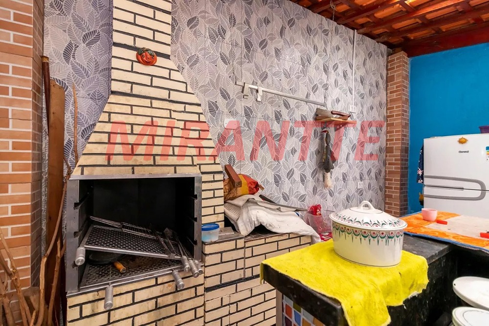 Sobrado de 135m² com 4 quartos em Vila Pauliceia