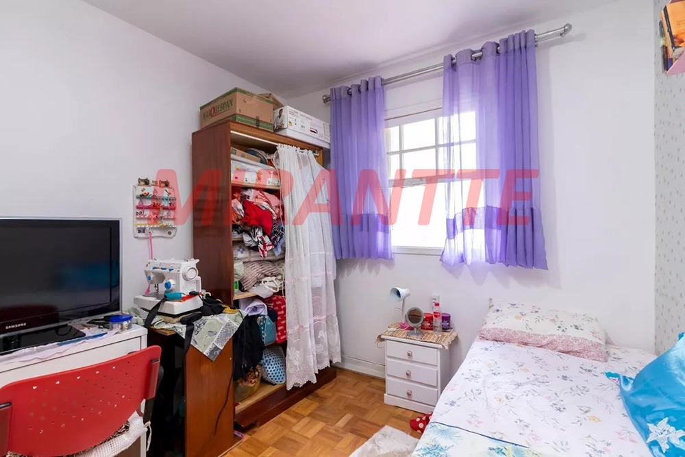 Sobrado de 135m² com 4 quartos em Vila Pauliceia