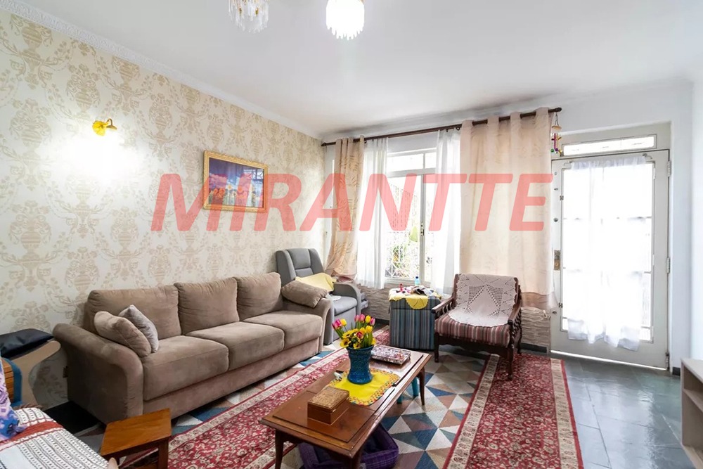 Sobrado de 135m² com 4 quartos em Vila Pauliceia