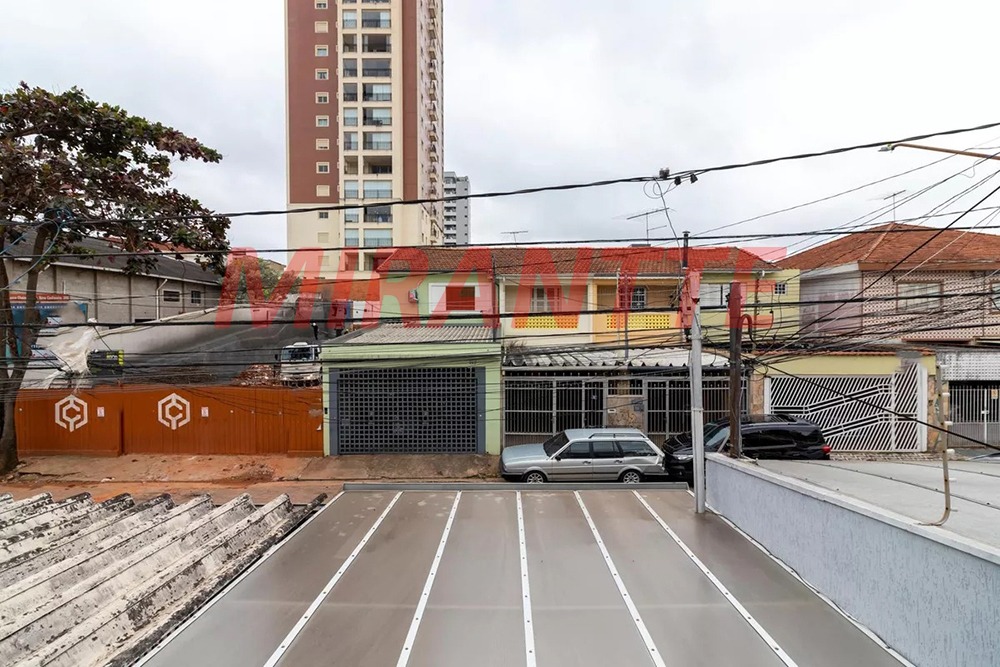 Sobrado de 135m² com 4 quartos em Vila Pauliceia