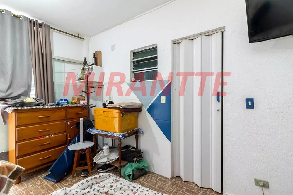 Sobrado de 135m² com 4 quartos em Vila Pauliceia