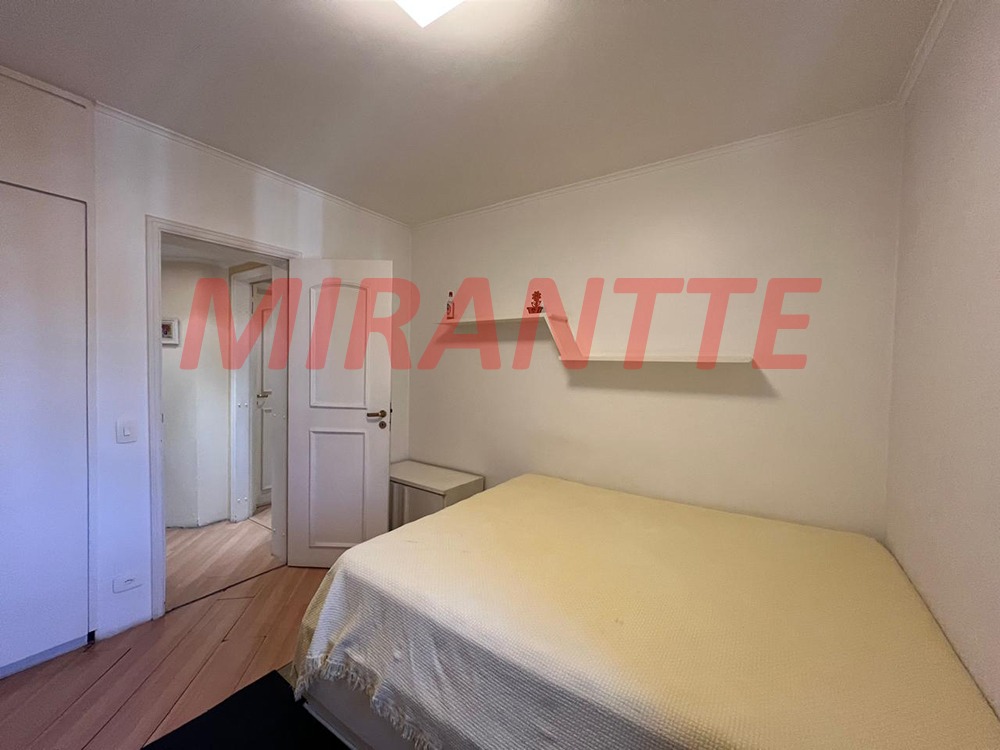 Apartamento de 160m² com 3 quartos em Água Fria
