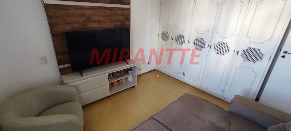 Apartamento de 164m² com 3 quartos em Água Fria