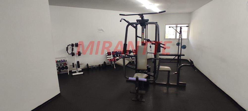 Apartamento de 164m² com 3 quartos em Água Fria