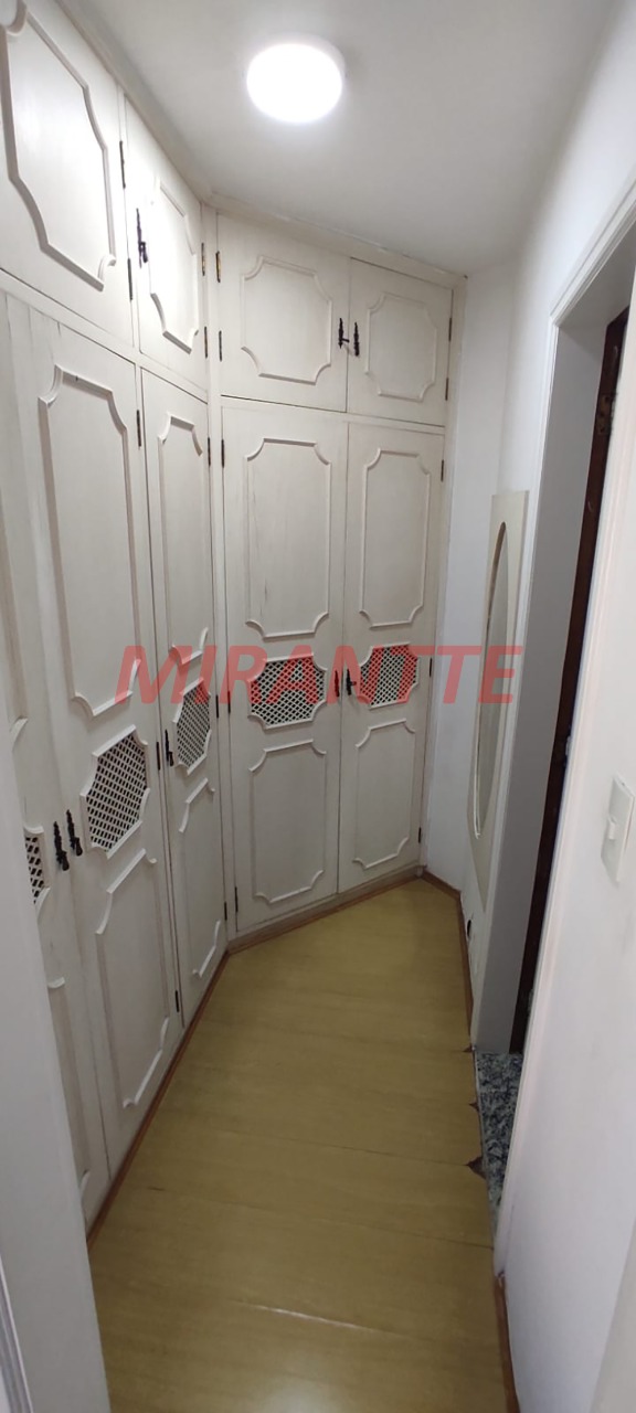 Apartamento de 164m² com 3 quartos em Água Fria