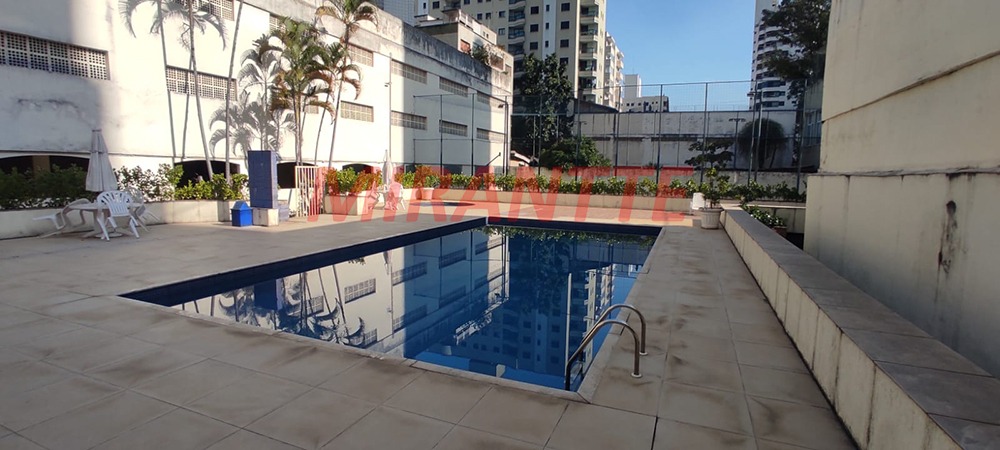 Apartamento de 164m² com 3 quartos em Água Fria