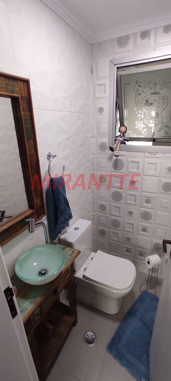 Apartamento de 164m² com 3 quartos em Água Fria