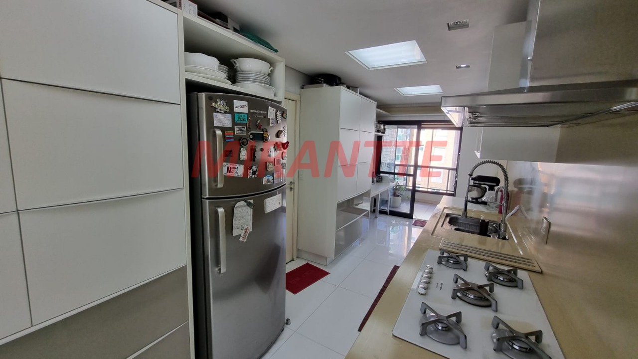 Apartamento de 171m² com 3 quartos em Santana