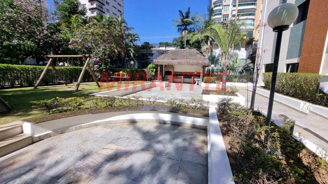 Apartamento de 171m² com 3 quartos em Santana