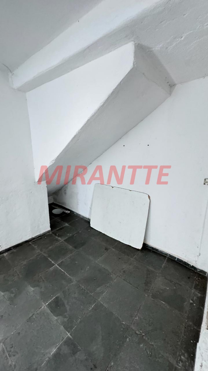 Casa terrea de 60m² com 1 quartos em Água Fria