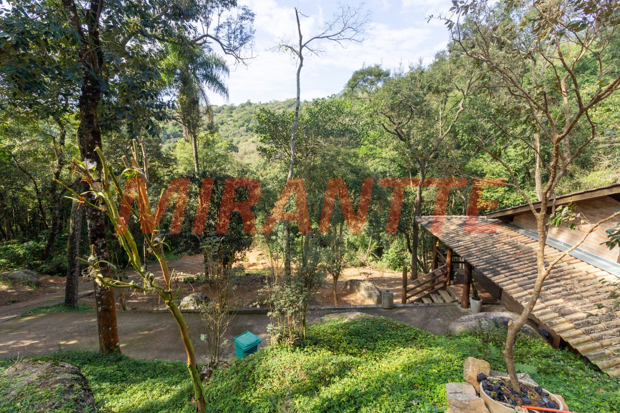 ChÁcara de 120m² com 2 quartos em Apolinário