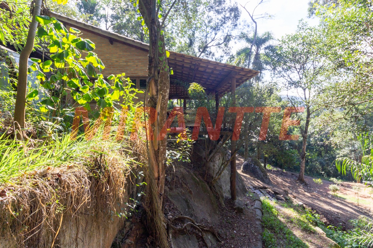 ChÁcara de 120m² com 2 quartos em Apolinário