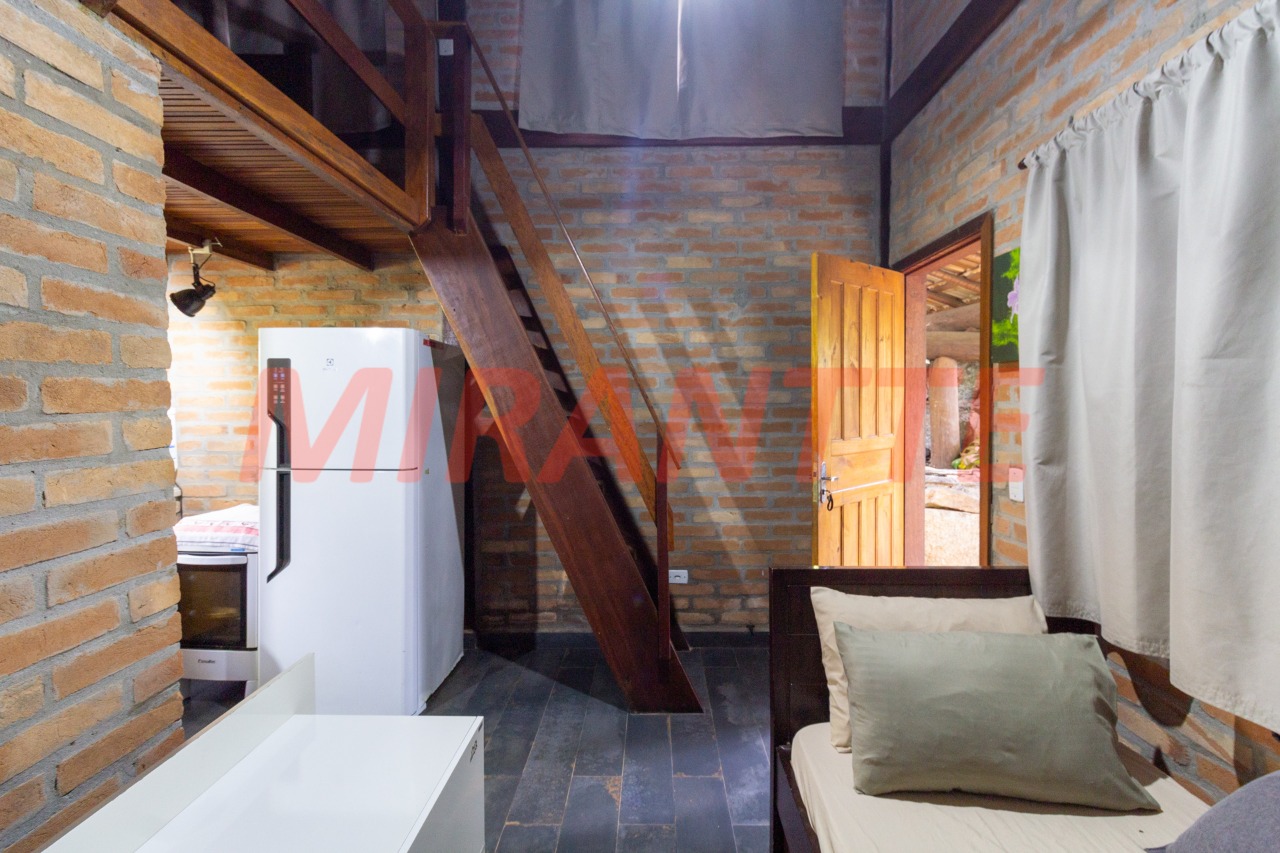ChÁcara de 120m² com 2 quartos em Apolinário