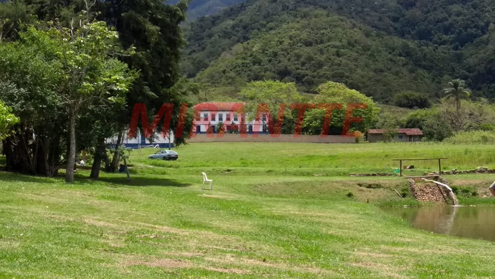 Outros de 500m² com 20 quartos em Itabaquara