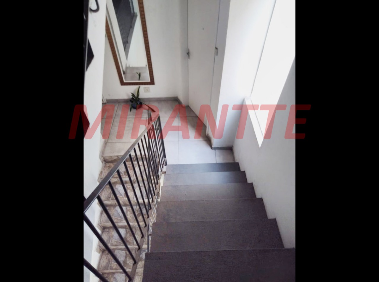 Comercial de 100m² em Santana