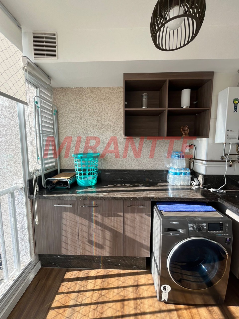 Apartamento de 80m² com 2 quartos em Parque Vitória