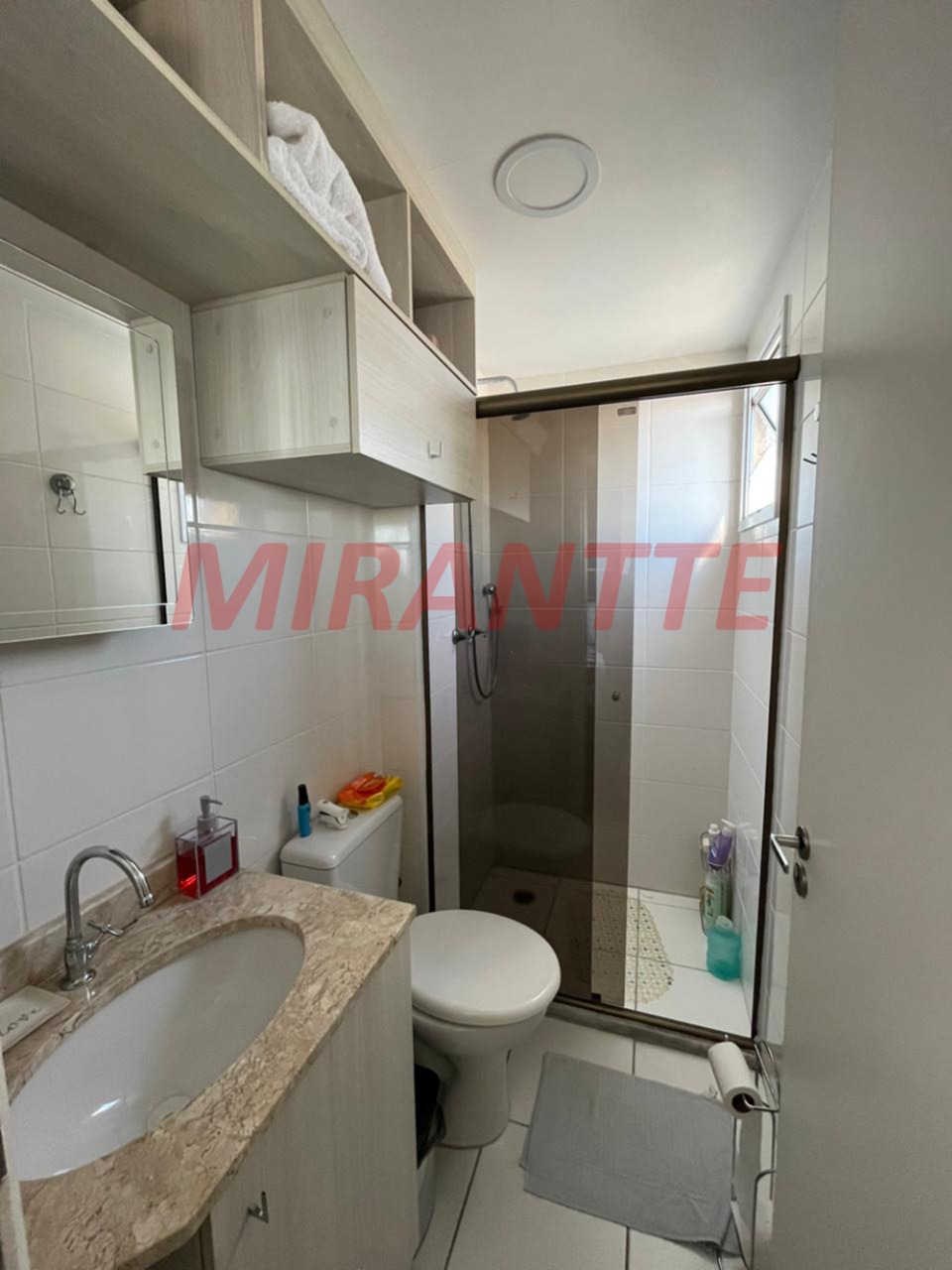 Apartamento de 80m² com 2 quartos em Parque Vitória